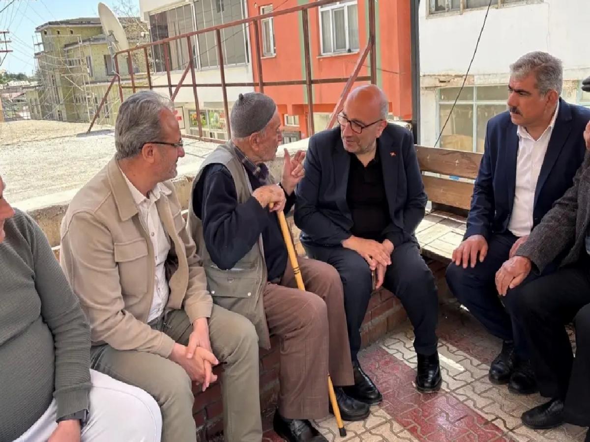 Ejder Açıkkapı Gençlerle Buluştu