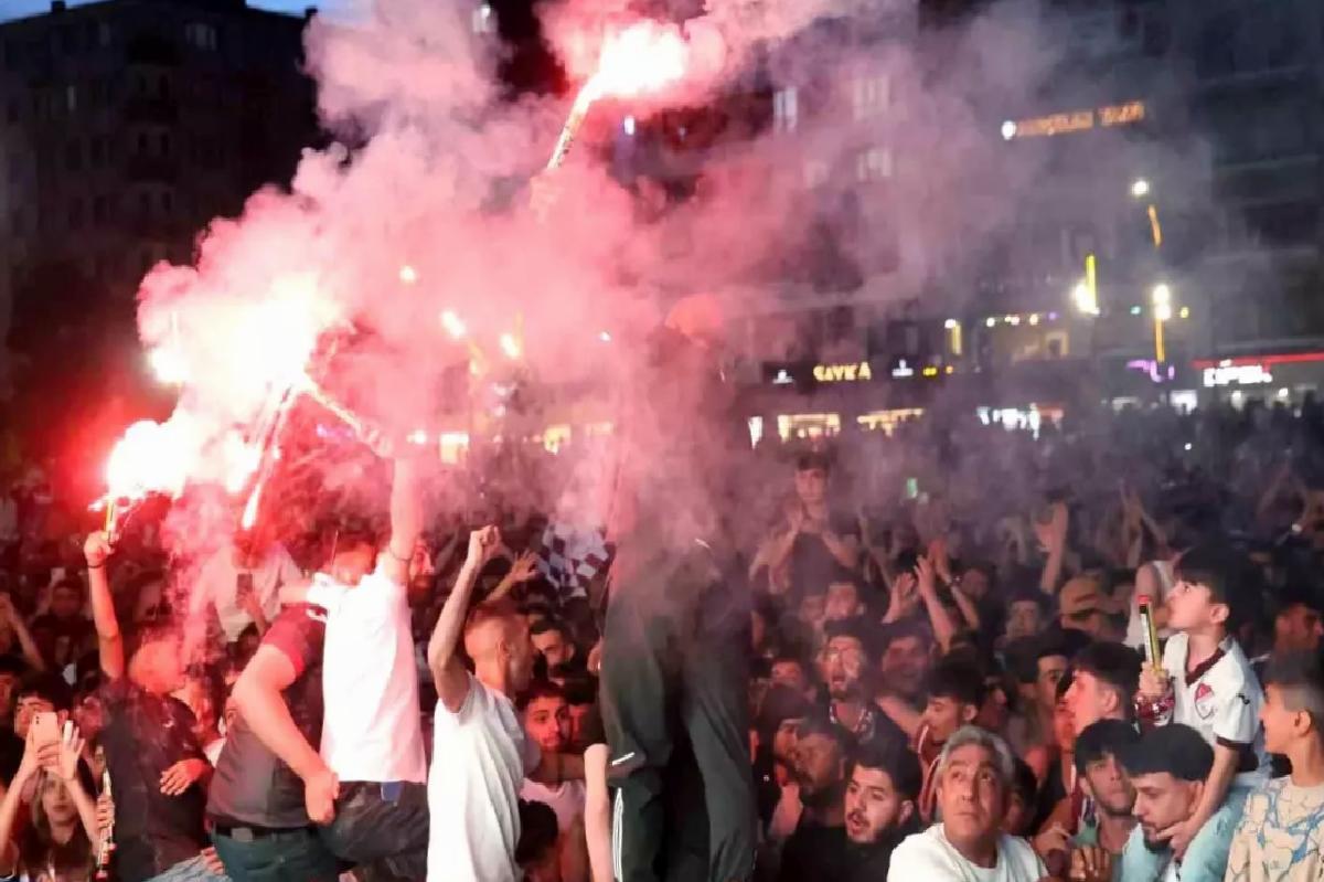Elazığ’da Vanspor FK-Elazığspor Maçı Heyecanı