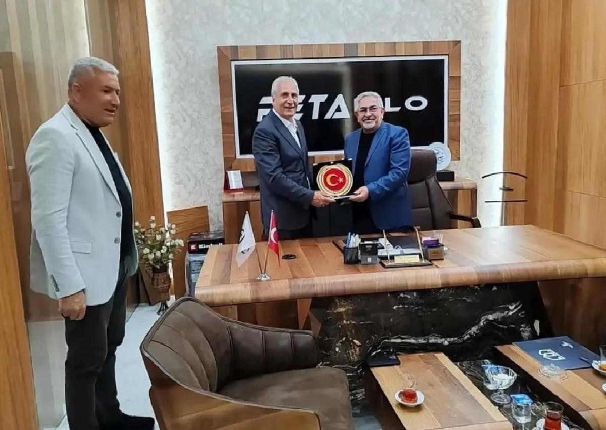 Eleşkirt’ten Bursa’ya Yardım Eli: Cengiz Taşdemir’den Belediyeye İkram Araç