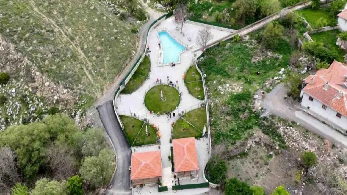 Elmadağ’da Angora Tavşanı Üretim Çiftliği Kuruldu