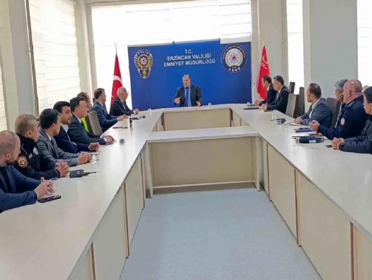 Erzincan’da KAAN Uygulaması Bilgilendirme Toplantısı Gerçekleştirildi