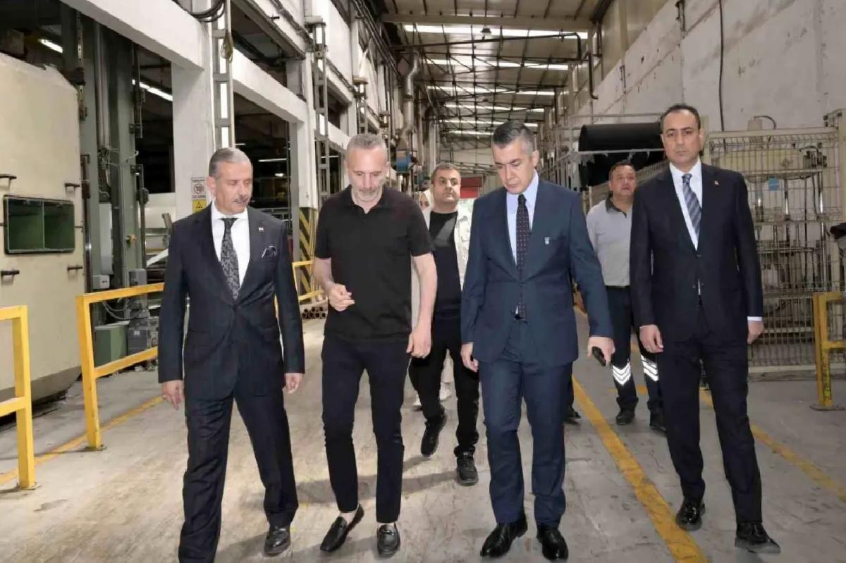 Esenyurt Belediye Lider Vekili Can Aksoy, Sanayi Kuruluşlarına Ziyaret Gerçekleştirdi