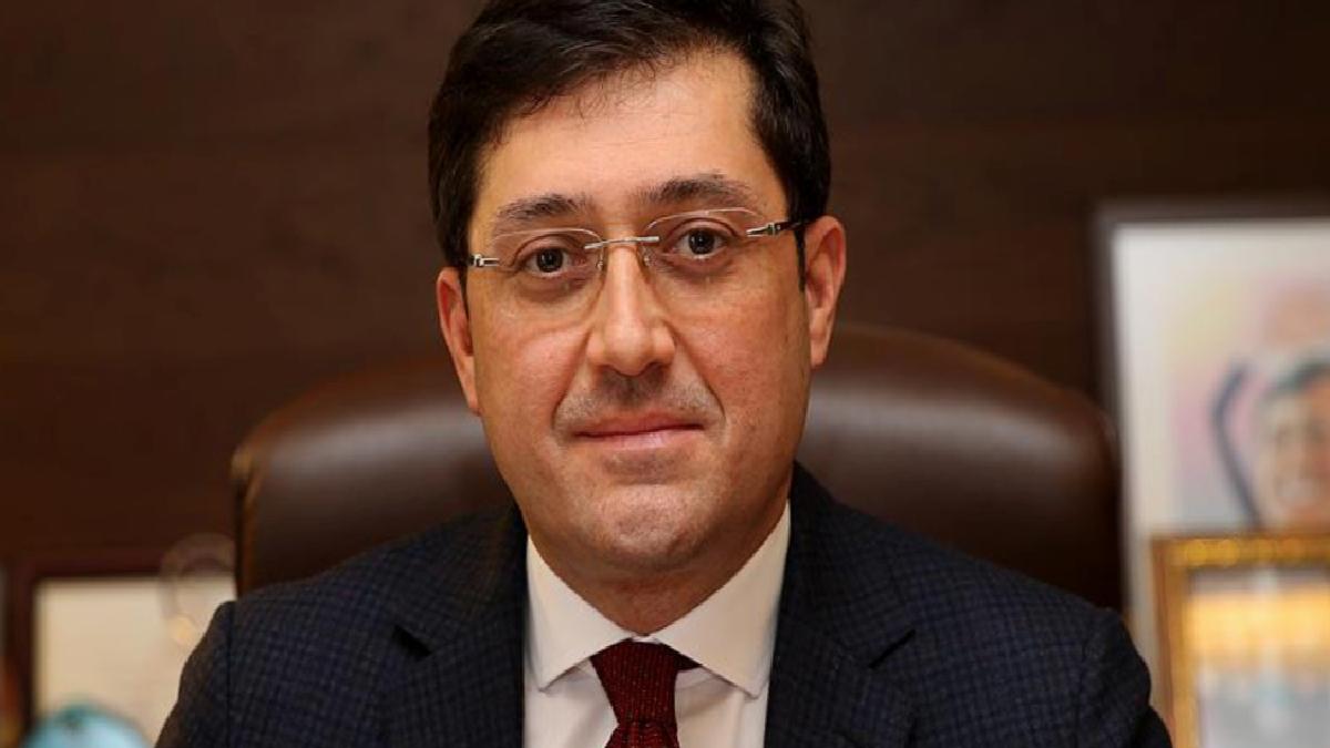 Eski Beşiktaş Belediye Başkanı Murat Hazinedar’a 2 yıl mahpus ve siyasi yasak cezası