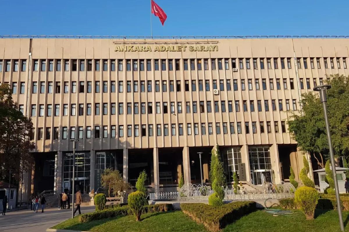 Eski eşini ve kızını Bahar Aksu cinayetiyle tehdit eden kuşkulu hür bırakıldı