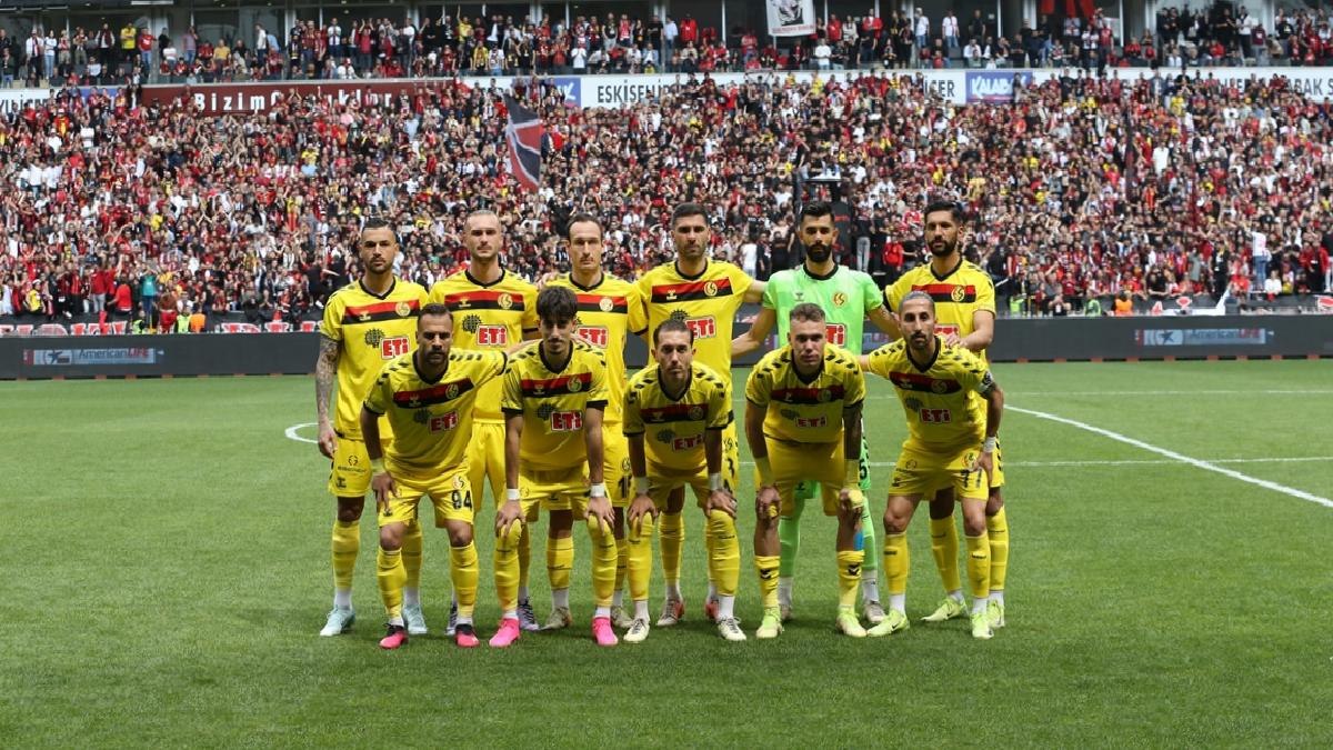 Eskişehirspor, 3. Lig’e yükseldi