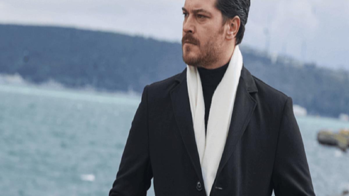 Eşref Hayal setine sevgili ziyareti! Çağatay Ulusoy ile Aslıhan Malbora’dan birinci manzara geldi