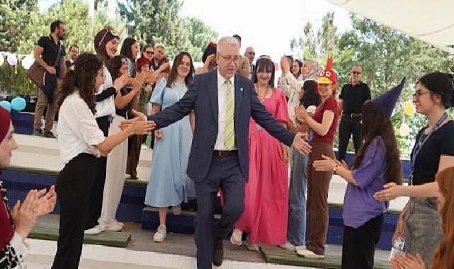 EÜ’de ‘Masallarla Bilim Şenliği’nde miniklere ilkyardım eğitimi verildi