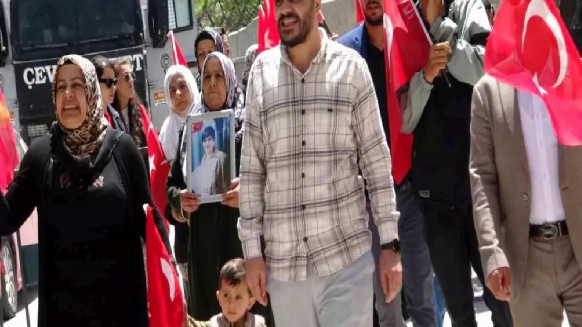 Evlatlarına Kavuşmak için Uğraş Eden Aileler Hareketlerine Devam Ediyor
