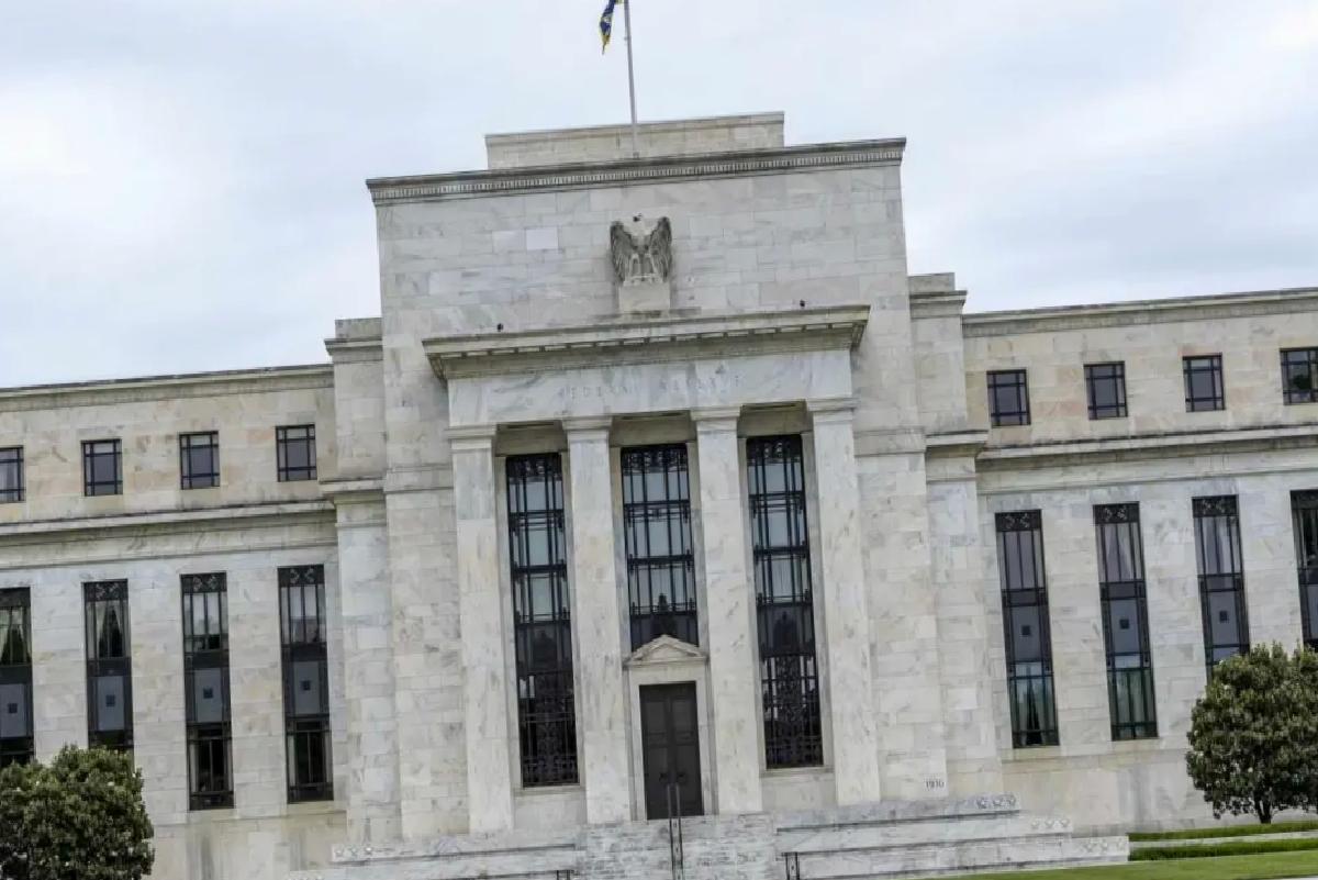Fed Faiz Oranını Sabit Tuttı