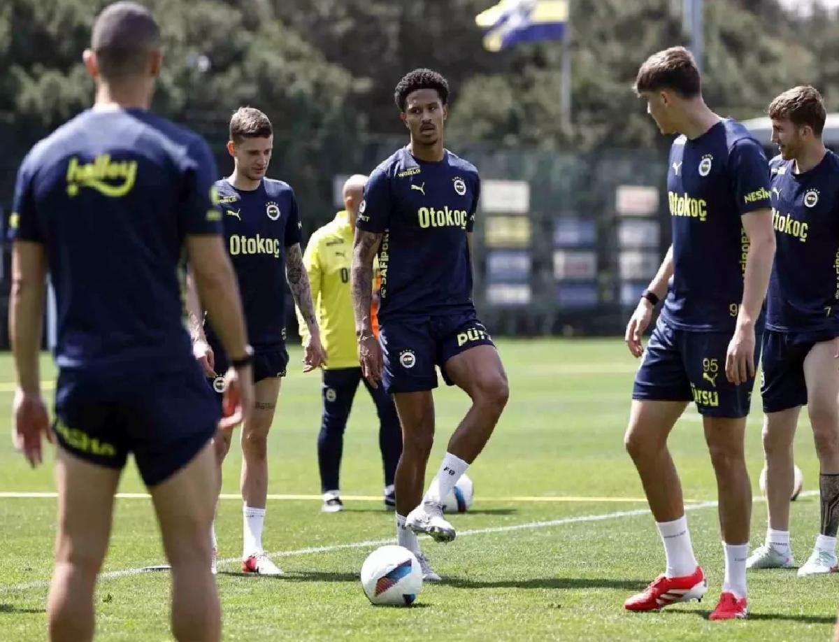 Fenerbahçe, Başakşehir Maçı Hazırlıklarına Devam Ediyor