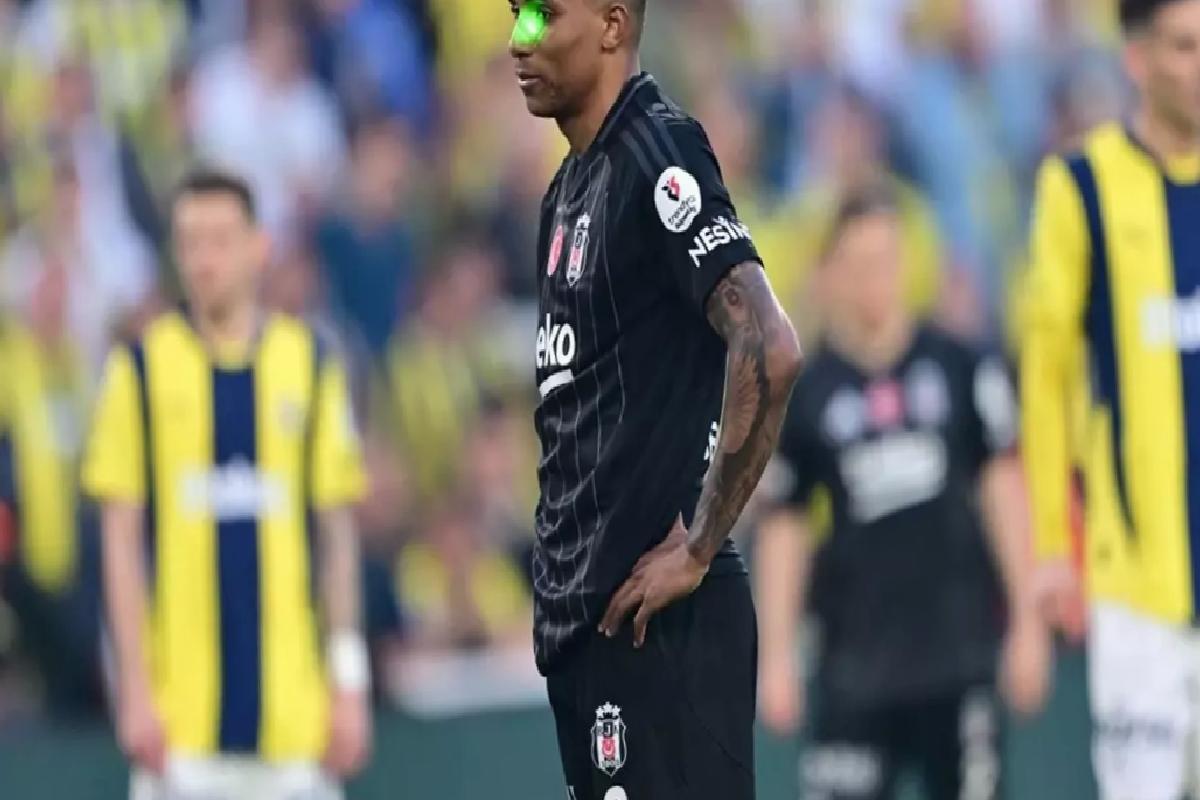 Fenerbahçe-Beşiktaş derbisinde Gedson Fernandes’e lazer tutan taraftar gözaltına alındı