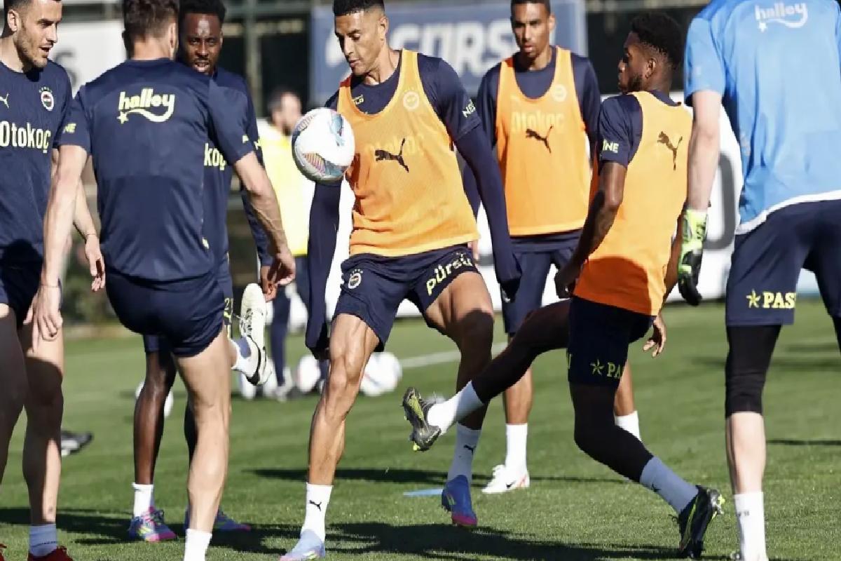 Fenerbahçe Beşiktaş Maçı Hazırlıklarını Tamamladı