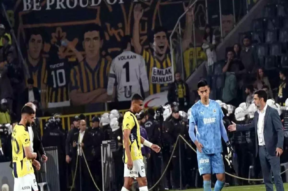 Fenerbahçe, Beşiktaş’a 1-0 Kaybetti
