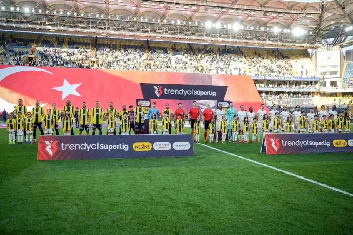 Fenerbahçe – Eyüpspor Maçı Başladı