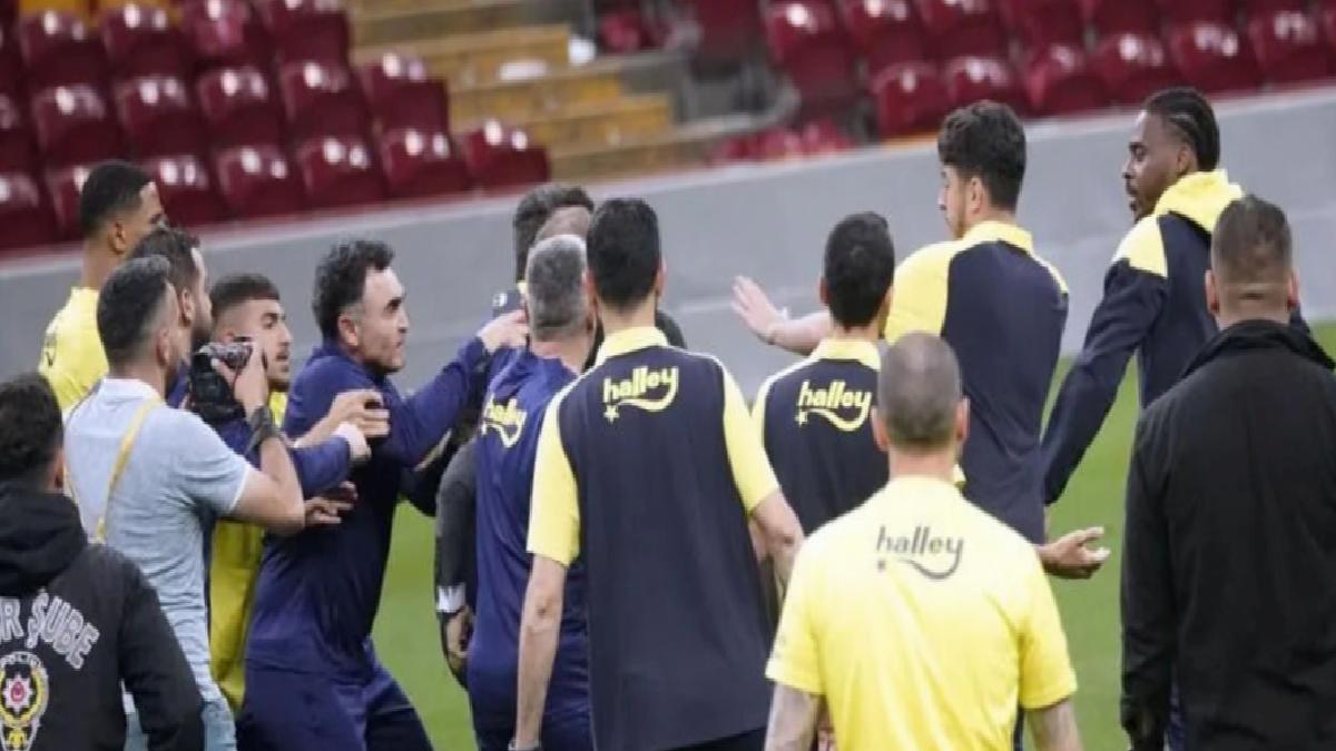 Fenerbahçeli 2 futbolcu hakkında zorla getirme kararı