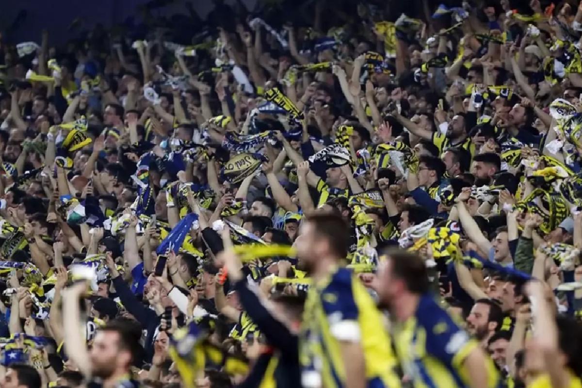 Fenerbahçe’nin yıldızına Avrupa’dan sürpriz talip