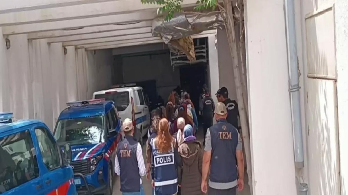 FETÖ Operasyonu: 225 Gözaltı, 77 Tutuklama