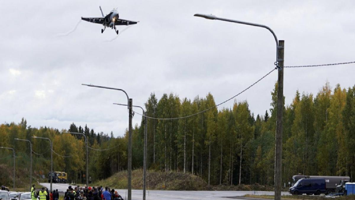Finlandiya’da orduya ilişkin savaş uçağı düştü