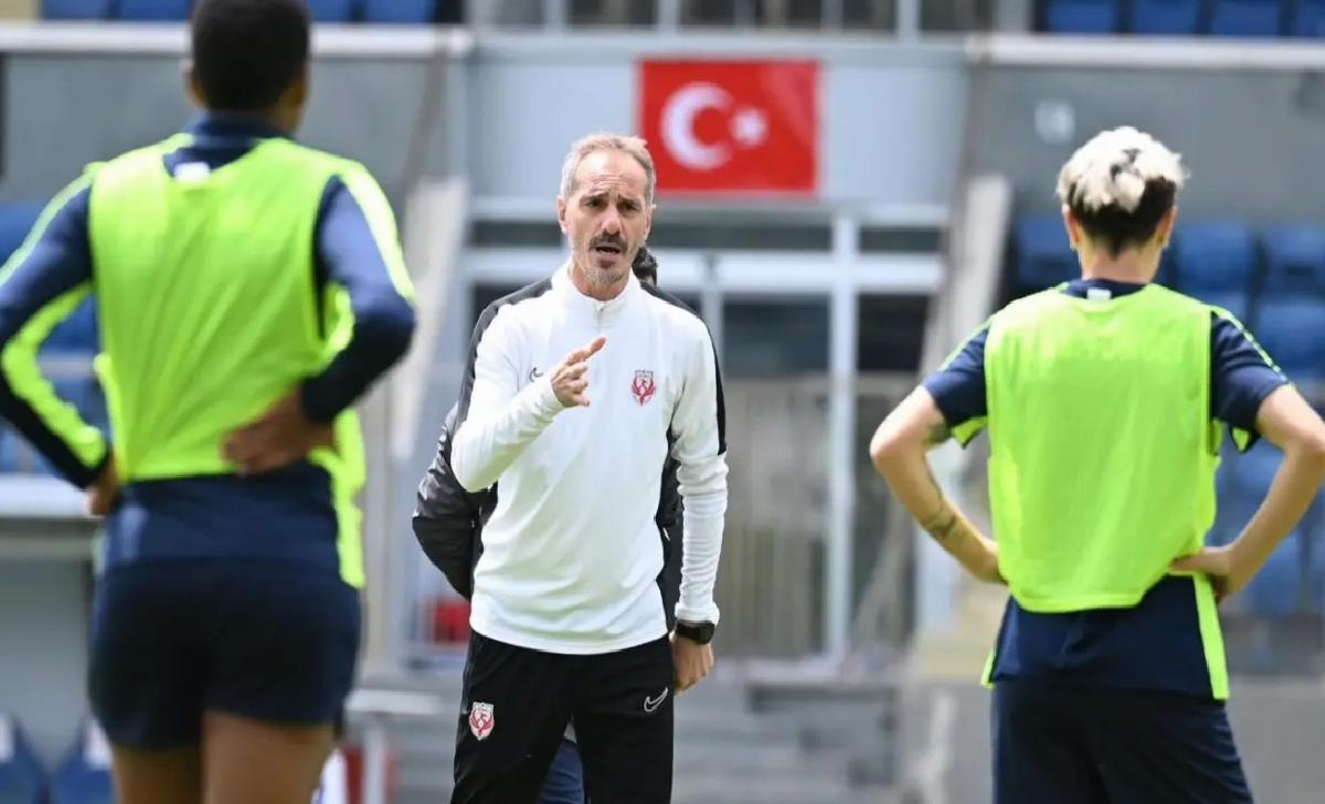 FOMGET, Şampiyonluk İçin Galatasaray’ı Bekliyor