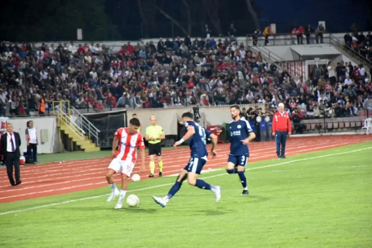 Fosfatspor’un 2. Lig Hayali Seneye Kaldı