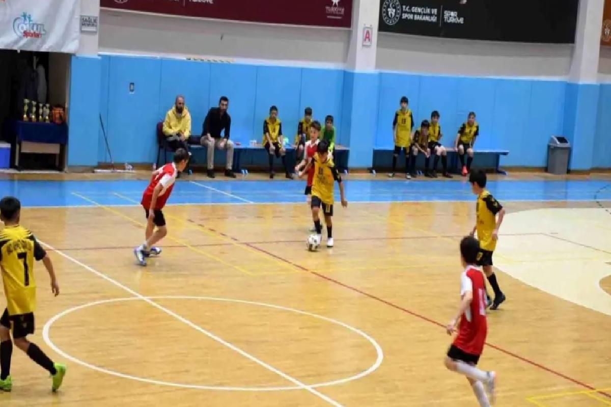 Futsal Karşılaşmaları Afyonkarahisar’da Tamamlandı