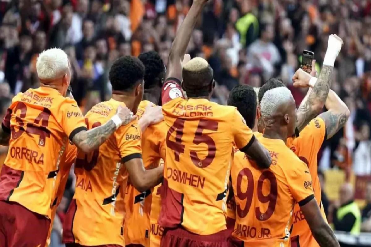 Galatasaray 3. Şampiyonluğunu İlan Etti