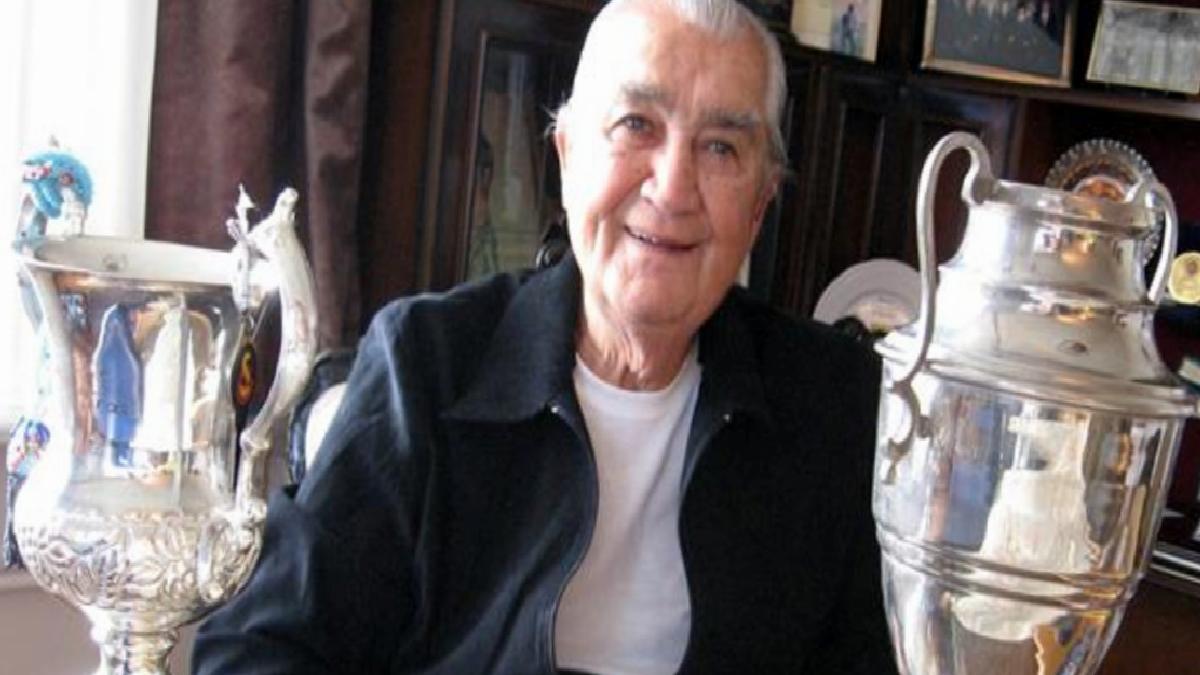 Galatasaray Kulübü, Ali Uras’ı andı