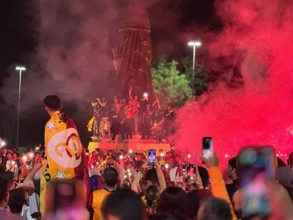 Galatasaray Şampiyonluğu Kutlandı