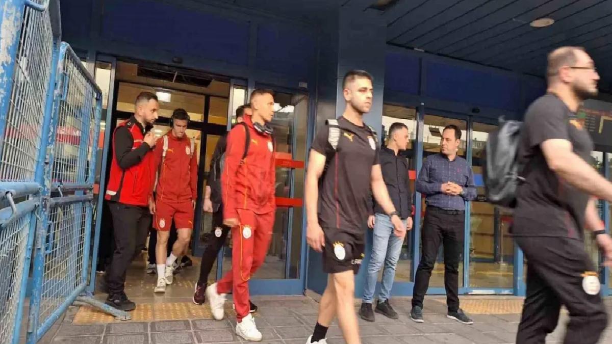 Galatasaray Trabzon’a Gitti