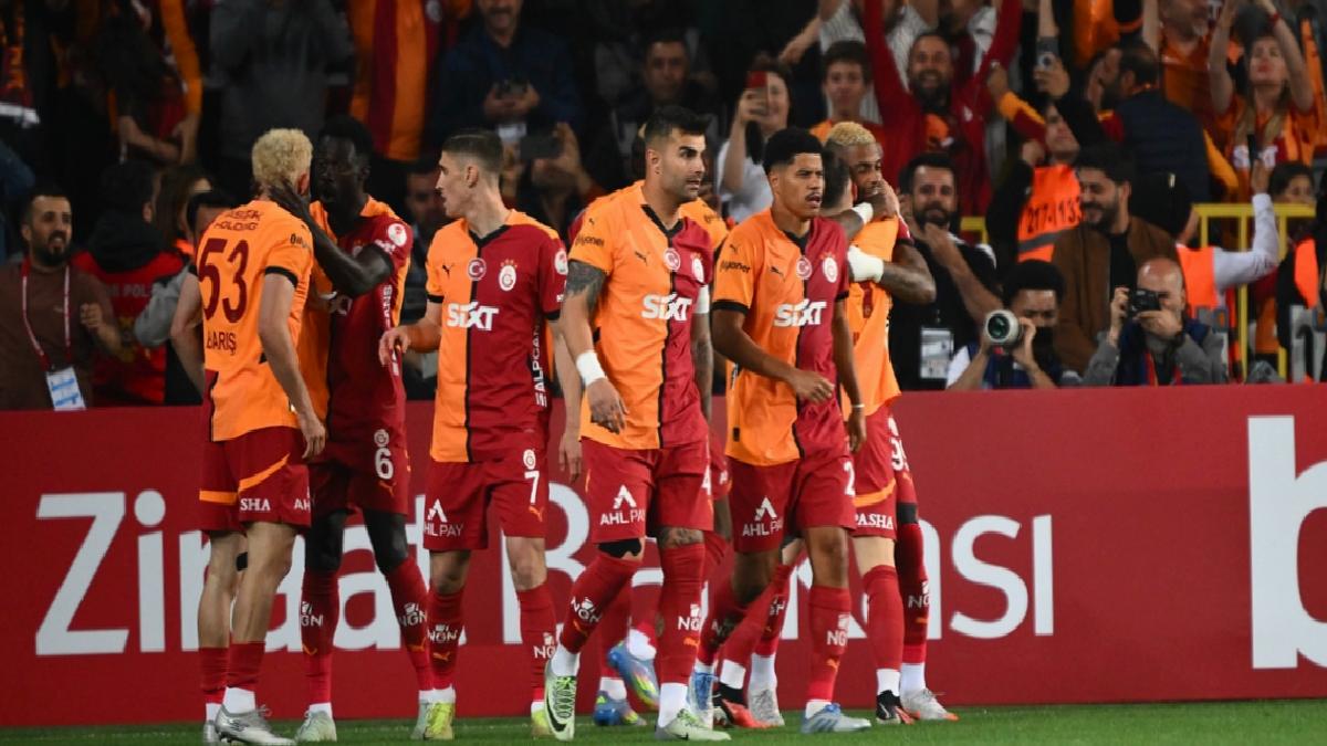 Galatasaray’ın 25. şampiyonluk öyküsü
