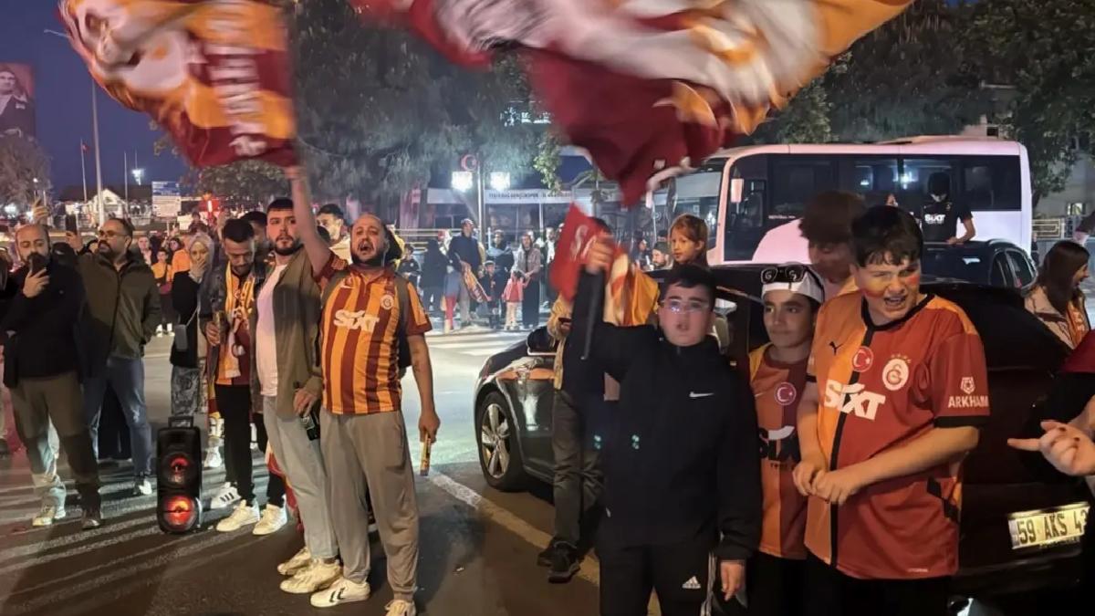 Galatasaray’ın Şampiyonluğu Coşkuyla Kutlandı