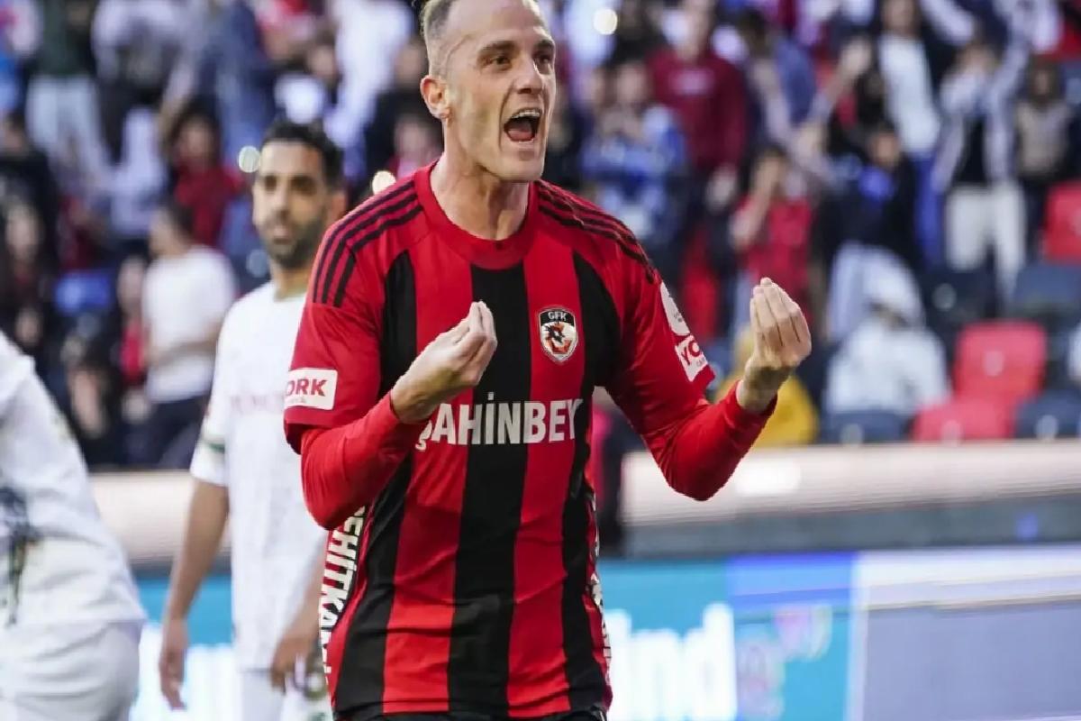 Gaziantep FK’da ayrılıklar üst üste! Bir veda daha