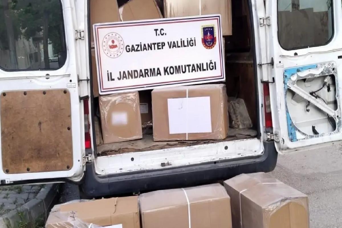 Gaziantep’te 2 milyon TL bedelinde geçersiz ayakkabı ve kıyafet ele geçirildi