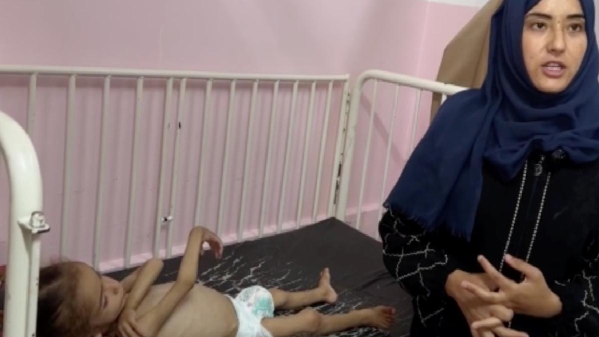 Gazze’de bir çocuk daha açlık yüzünden can vermek üzere