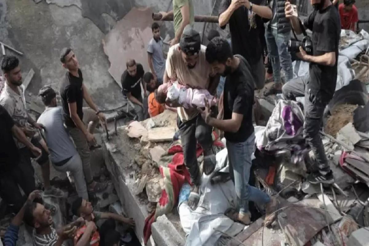 Gazze’de İsrail Taarruzları: 140 Meyyit