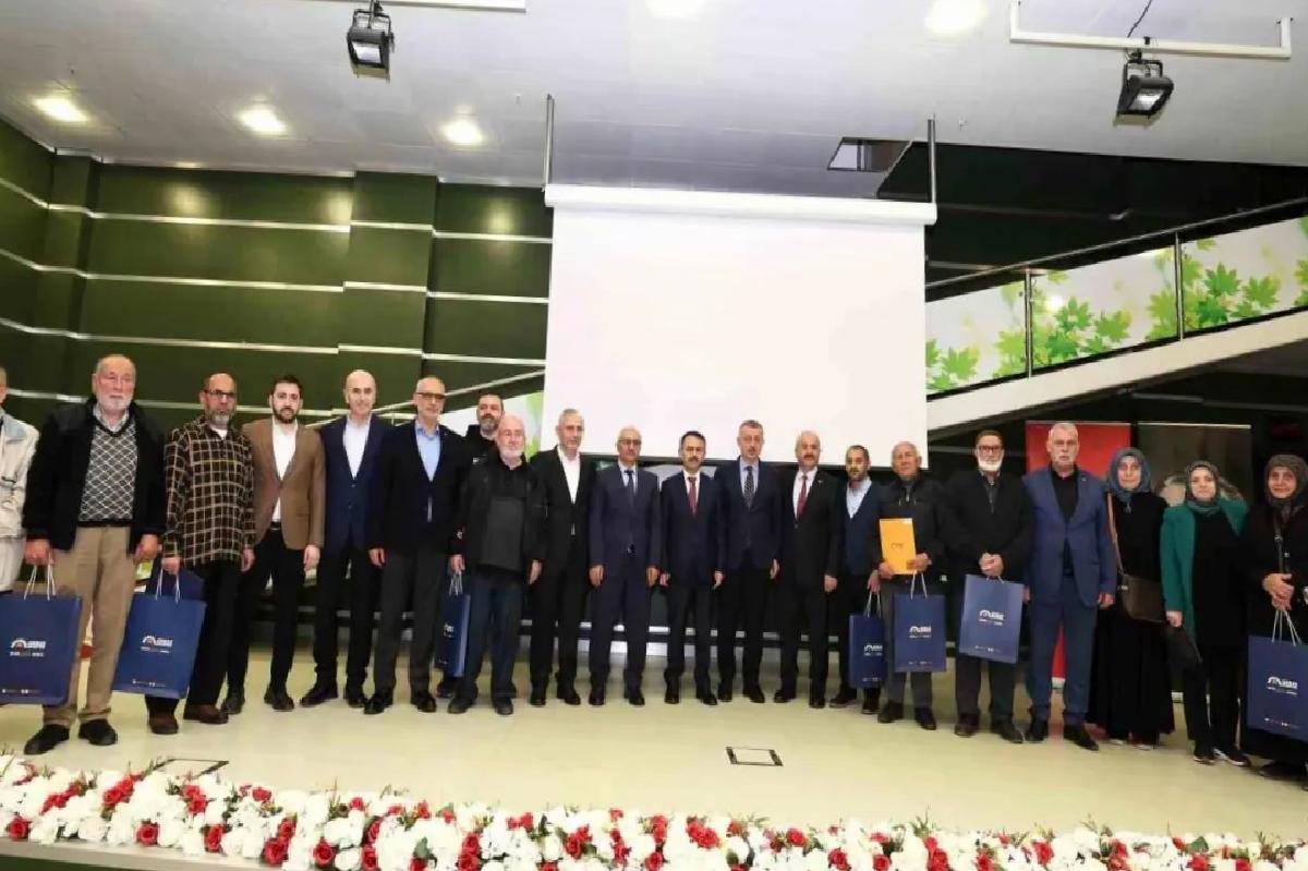 Gebze’de 2 Bin 65 Hak Sahibine Tapuları Teslim Edildi