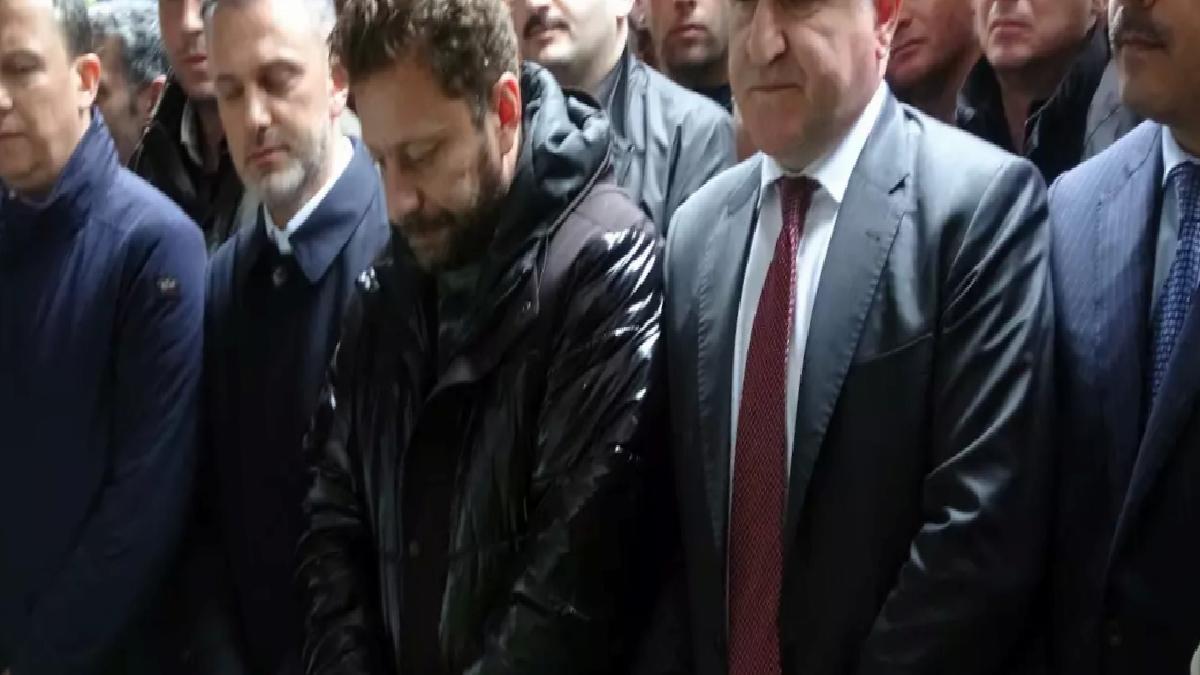 Gençlik ve Spor Bakanı Osman Aşkın Bak, Muhammed Avcı’nın babasının cenazesine katıldı