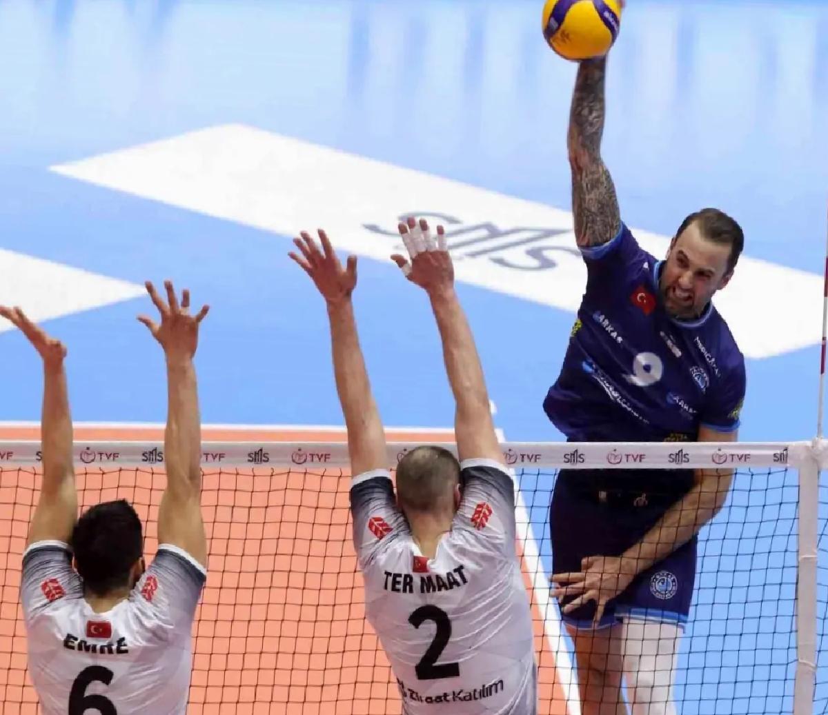 Georg Grozer Arkas Spor’a Veda Etti