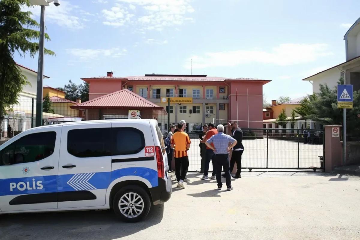 Giresun’da Abla Kardeşin Cenazesi Defnedildi
