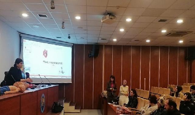 Gölcük Belediyesi çalışanına birinci yardım eğitimi