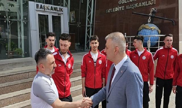 Gölcük Belediyespor Voleybol Kadrosu’nun amacı Türkiye Şampiyonası