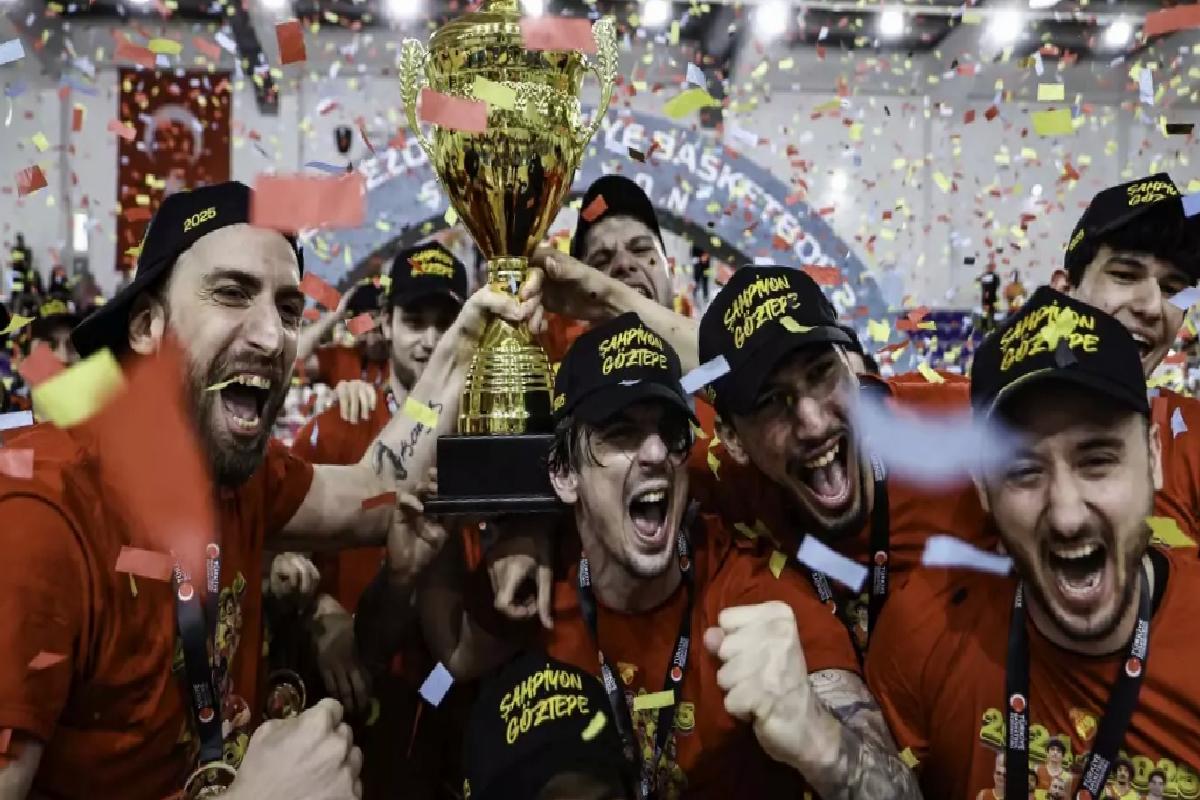Göztepe Türkiye Basketbol Ligi’ne Yükseldi