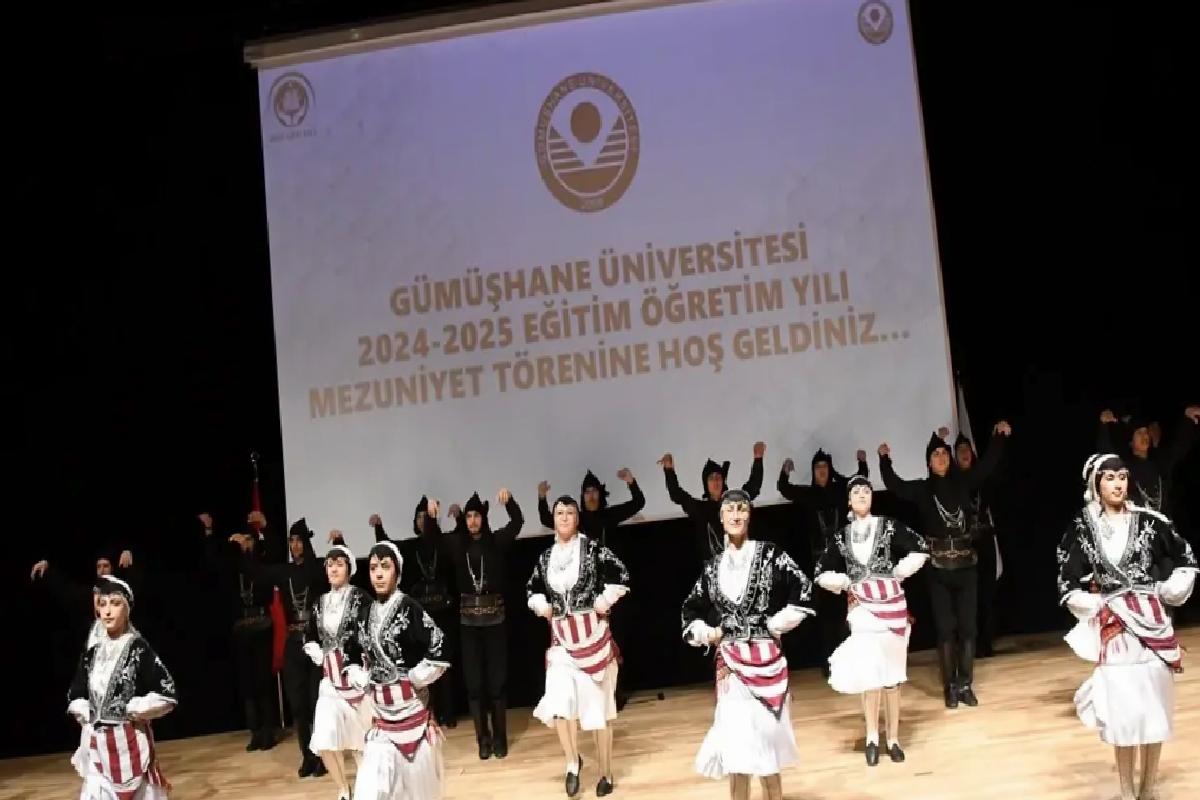 Gümüşhane Üniversitesi’nde Mezuniyet Merasimi