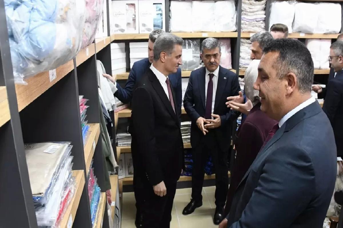 Gümüşhane’de İşyurtları Mağazası Açıldı