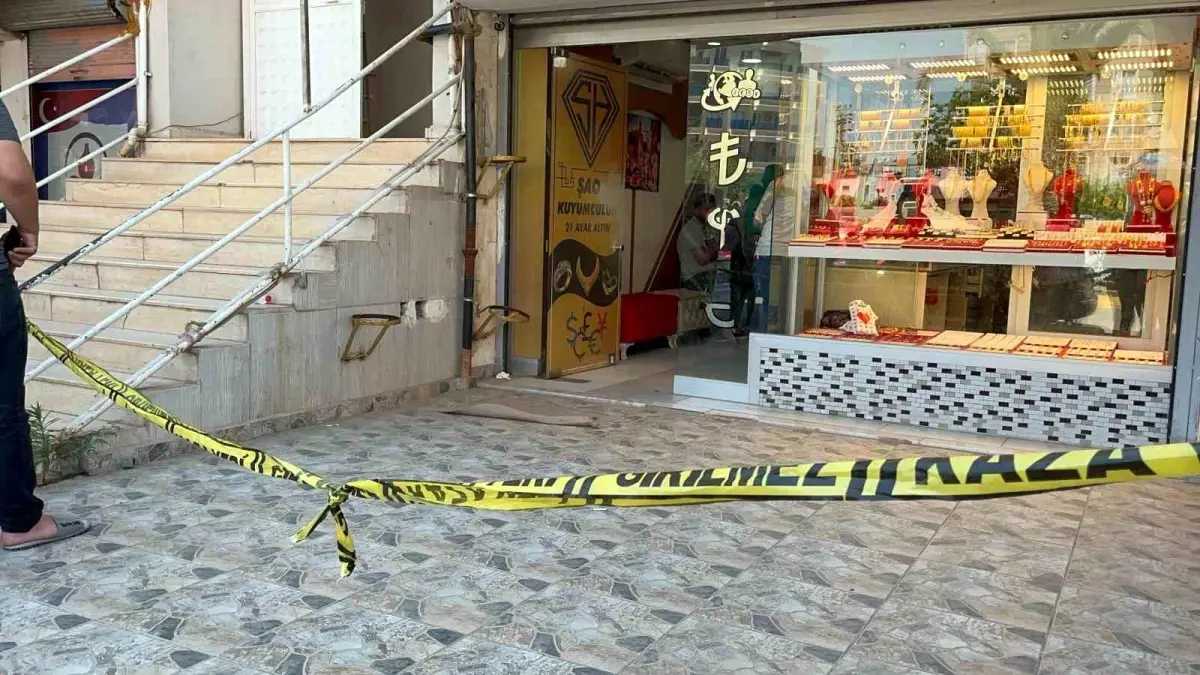 Hatay’da Kuyumcuya Silahlı Atak