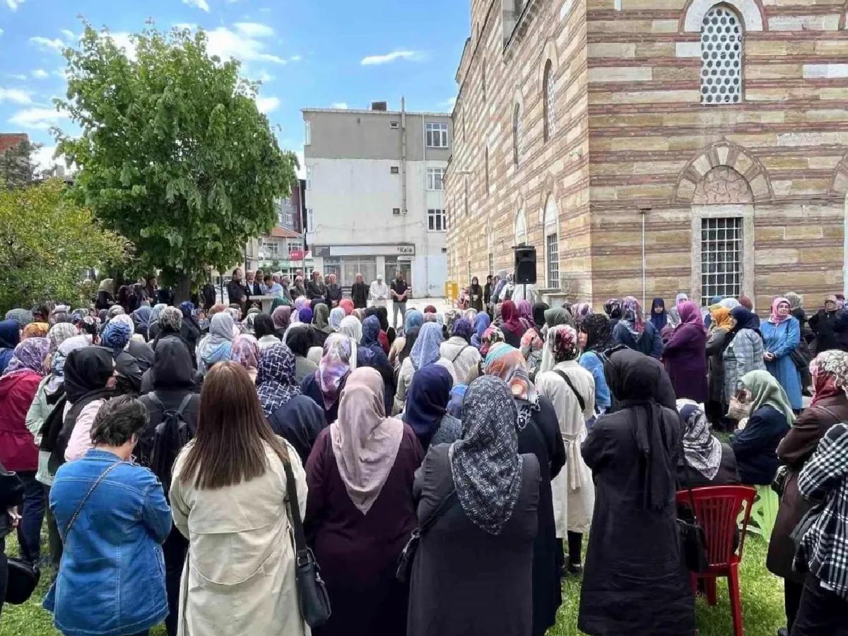 Hayrabolu’dan 23 Hacı Adayı Uğurlandı