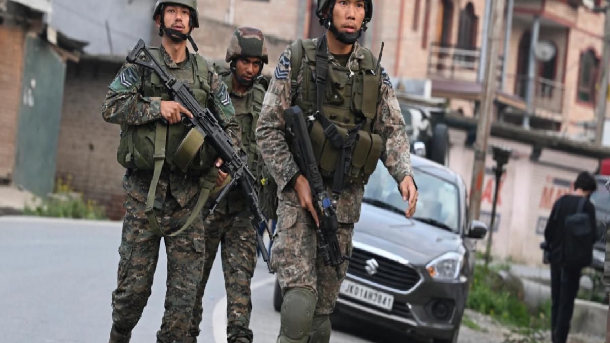 Hindistan, Pakistan’a yönelik misilleme hücumlarına hazırlanıyor