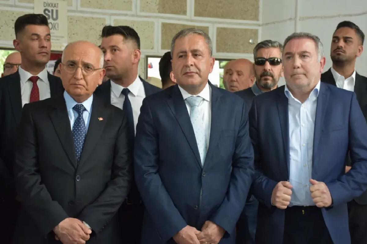 Hulusi Akar’ın Kayınvalidesi Toprağa Verildi