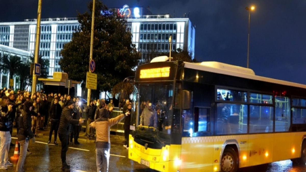 İBB’den paralarını alamayan Özel Halk Otobüsleri çalışmayı durduruyor