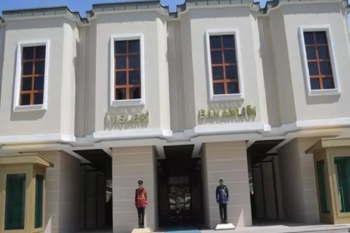 İçişleri Bakanlığı ’30 ilçeye vali atanacağı’ savını yalanladı